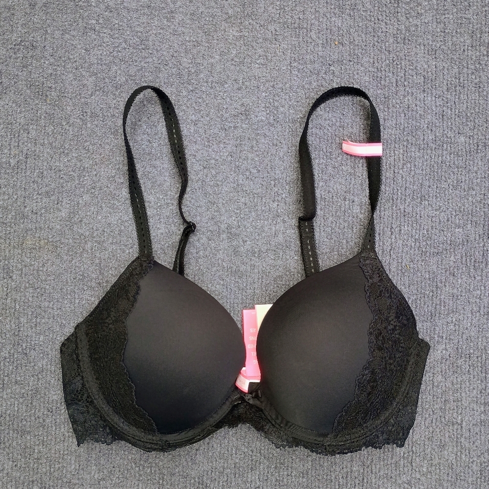 NWT Uncommon Sense Black Push Up Bra 34C